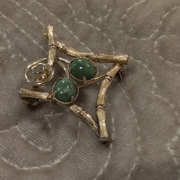 Vintage Jade Brooch Bamboo 12kt GF - Picture 2 of 5